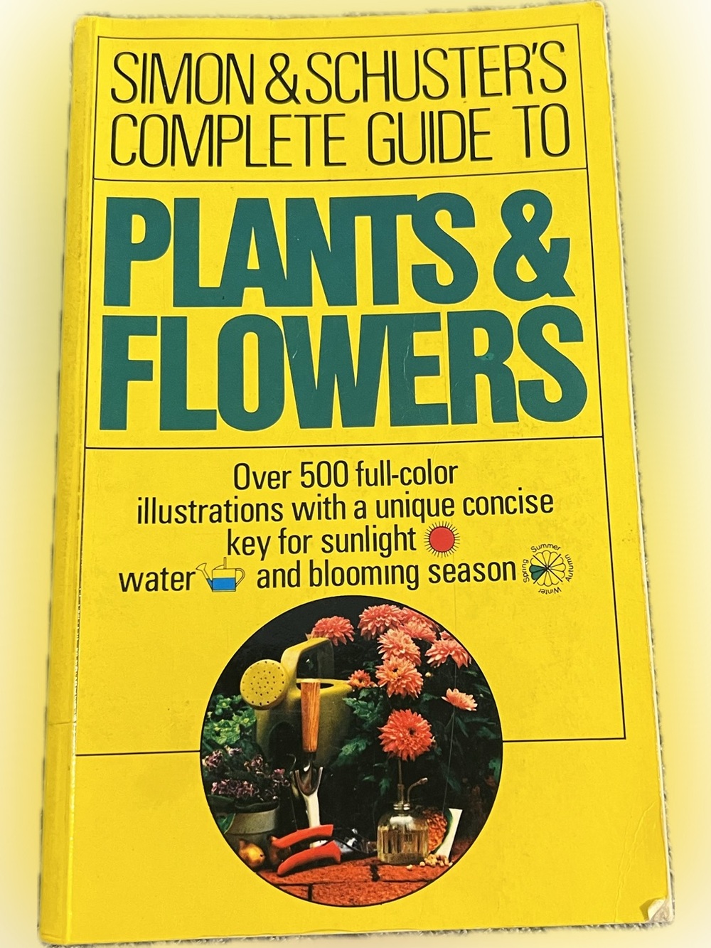 “Complete Guide To Plants & Flowers” Guide Gardening Reference Book Paperback